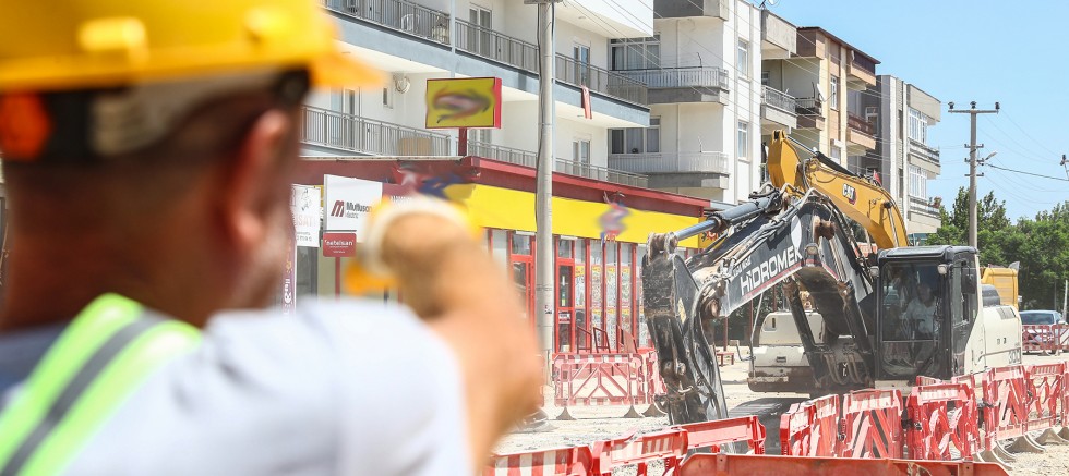 350 Milyonluk yatırım sürüyor