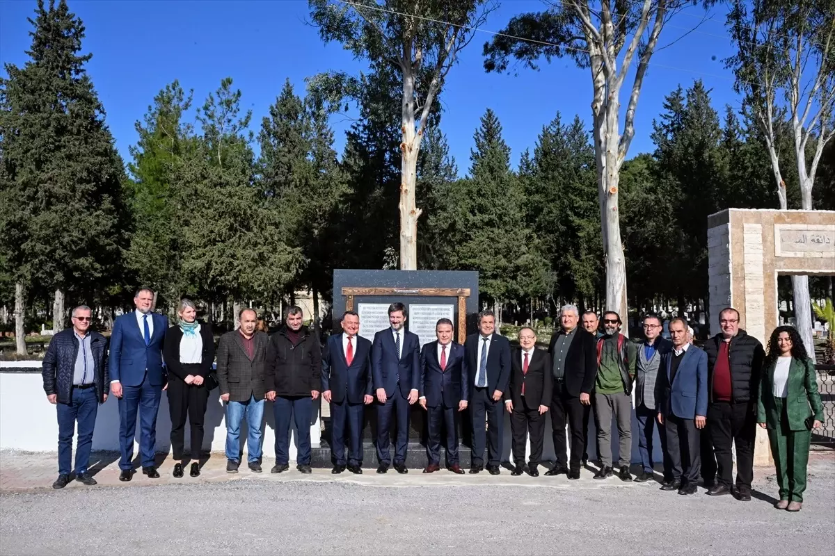 Antalya'da Macar Dostluk Anıtı Açıldı