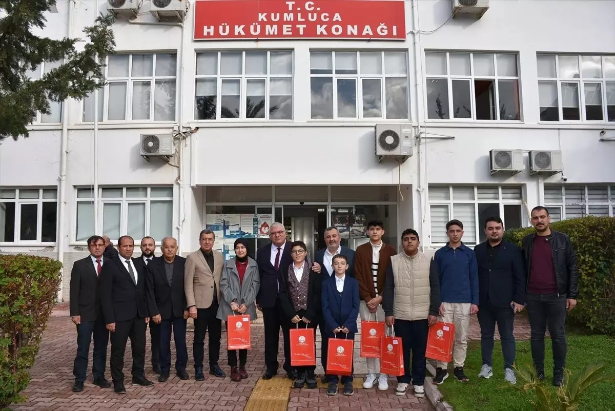 Kumluca'da Din Öğretimi Yarışmalarında Dereceye Giren Öğrencilere Ödül