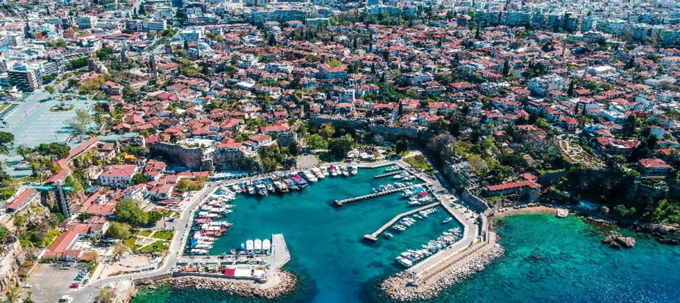 İhracat yerinde sayıyor, yatırımlar durdu