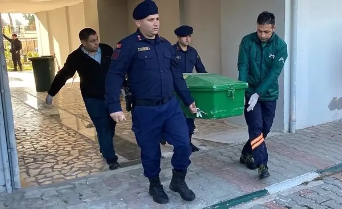 Mersin'de 13.kattan düşen iki sevgili hayatını kaybetti