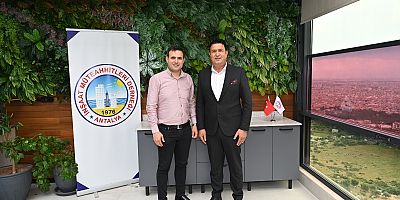 Müteahhitler ve mühendisler aynı masada